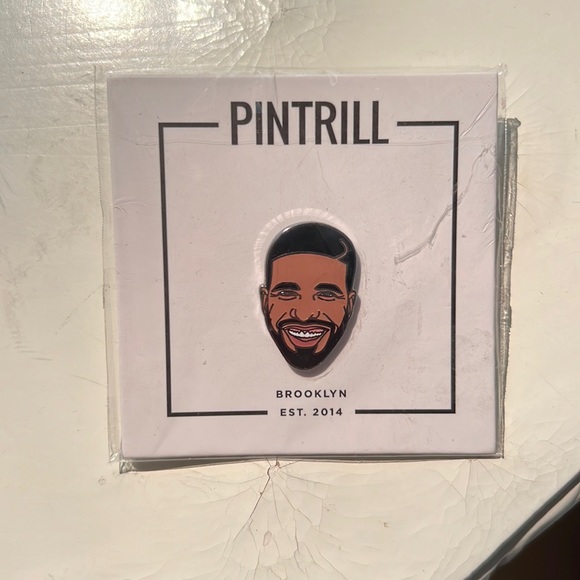 Drake Pin - Picture 1 of 3